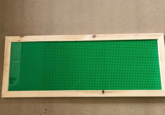 לוח פעילות מגנטי עם משטחי לגו ממוגנטים מסגרת עץ | מגוון מידות