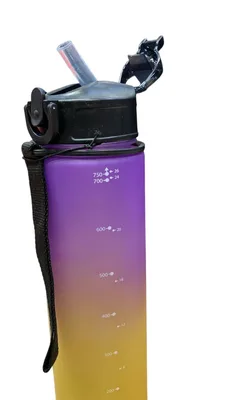 בקבוק שתיה 750 ml עם פיה